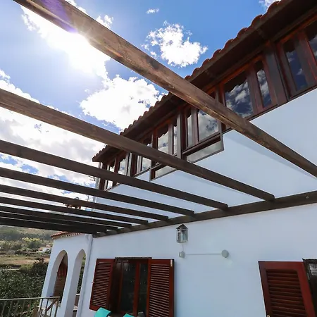 Chalet Domingo & Lola's Corner Firgas