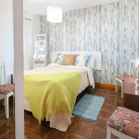 Chalet Domingo & Lola's Corner *