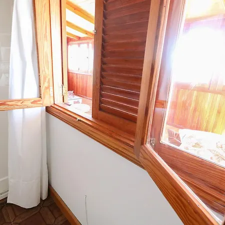 Chalet Domingo & Lola's Corner *